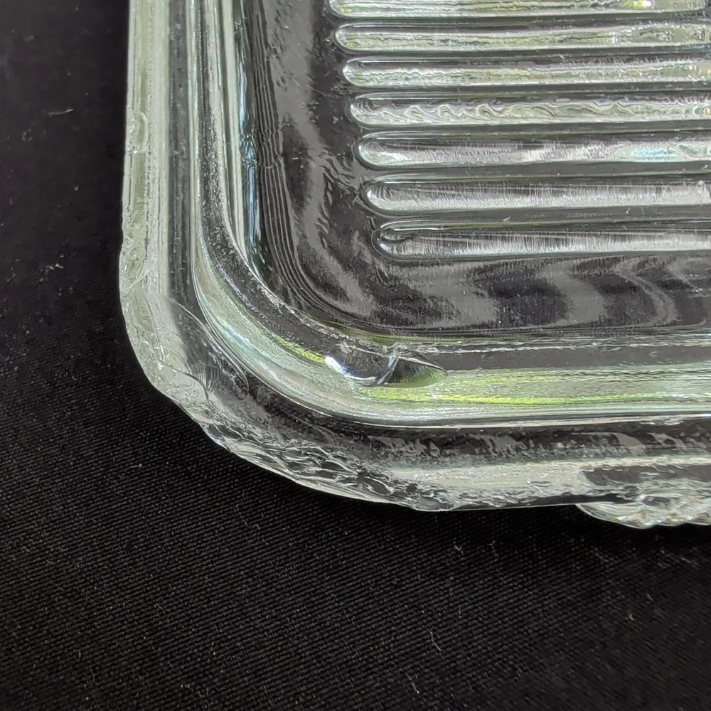 Vintage Clear Glass Ribbed Covered Rectangular Refrigerator Dish FLAWS